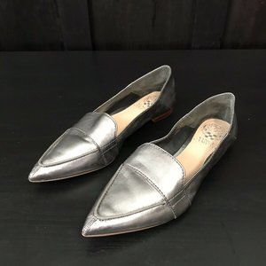 Vince Camuto Womens Maita Metallic Silver Leather Flats Size 7
